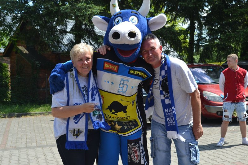 Żużlowe bilety trafiły do Pawłowic (zdjęcia)