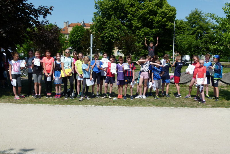 Biegają z mapą na całym świecie (zdjęcia)