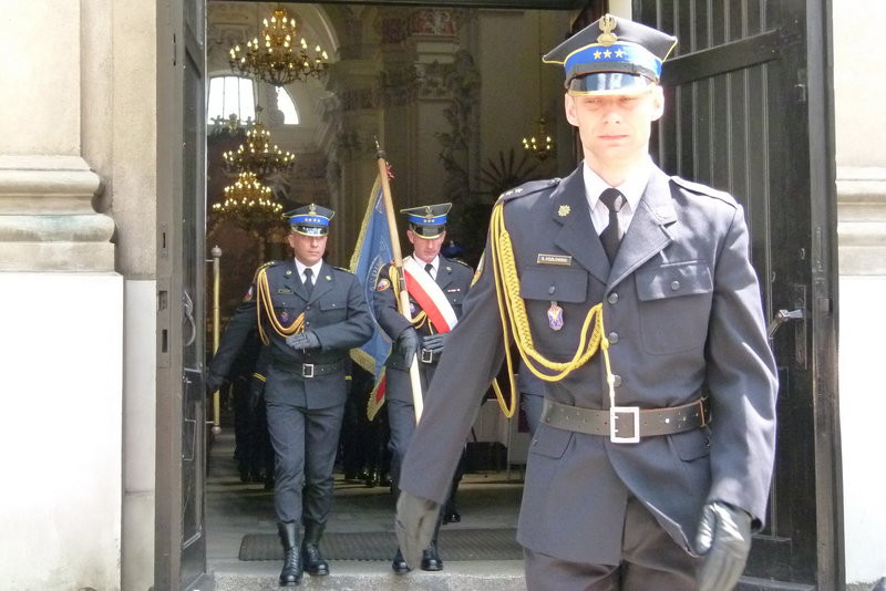 Leszczyńscy strażacy mają sztandar (zdjęcia)