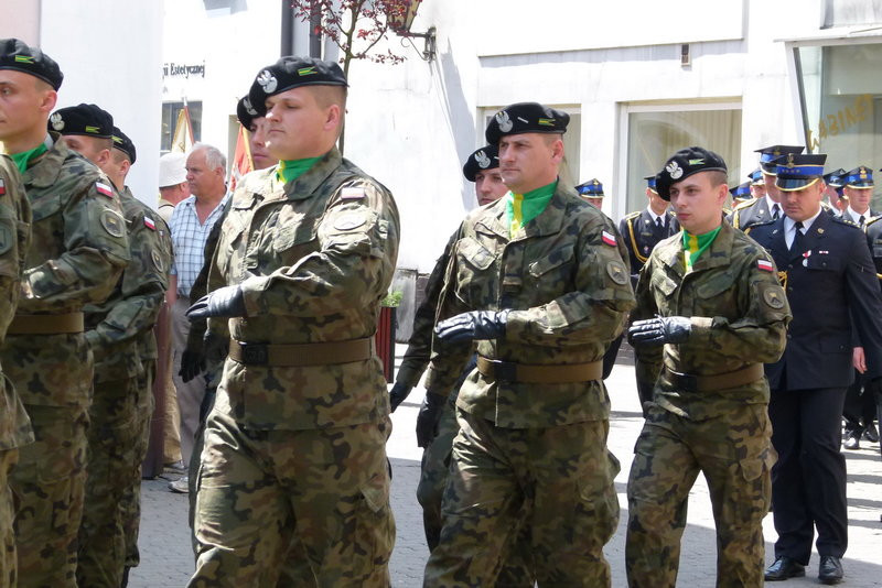 Leszczyńscy strażacy mają sztandar (zdjęcia)