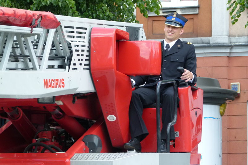 Leszczyńscy strażacy mają sztandar (zdjęcia)