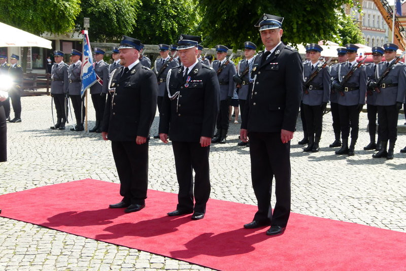 Leszczyńscy strażacy mają sztandar (zdjęcia)