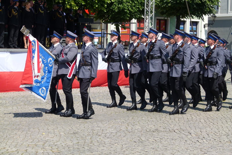Leszczyńscy strażacy mają sztandar (zdjęcia)