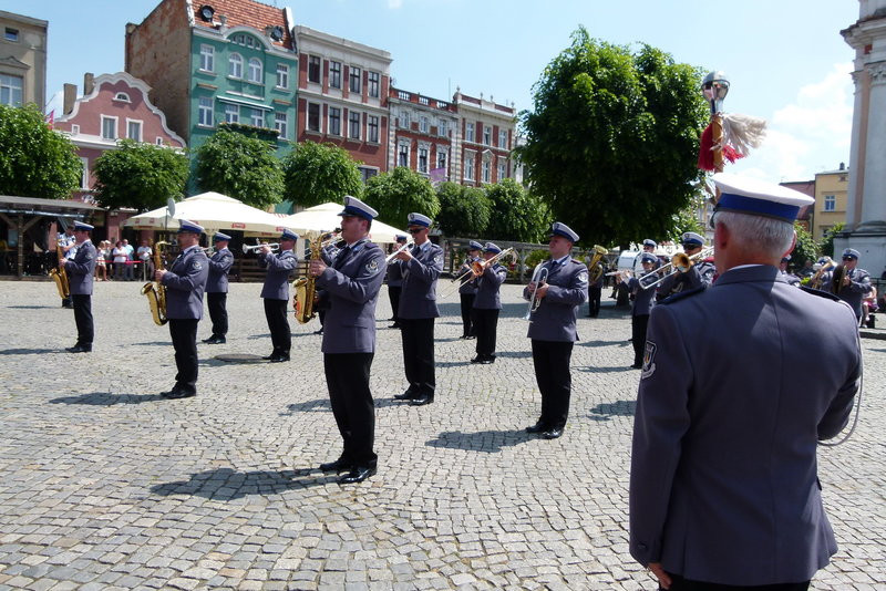 Leszczyńscy strażacy mają sztandar (zdjęcia)