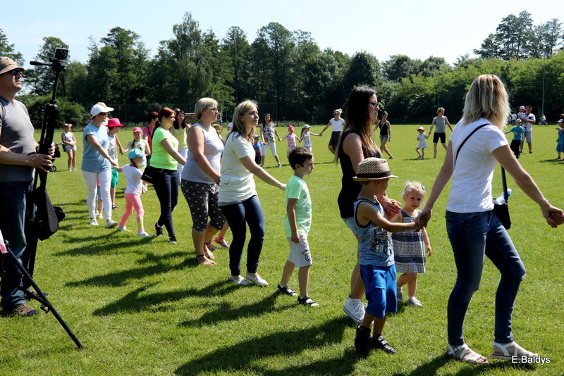 Festyn przedszkola w Osiecznej (zdjęcia)