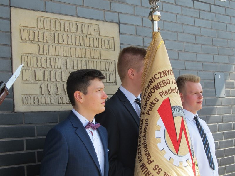 Zginęli, bo pomogli kobiecie (zdjęcia)