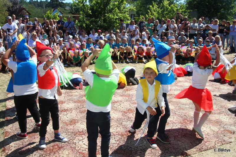 PM 19 nadano imię Leśna Kraina (zdjęcia)