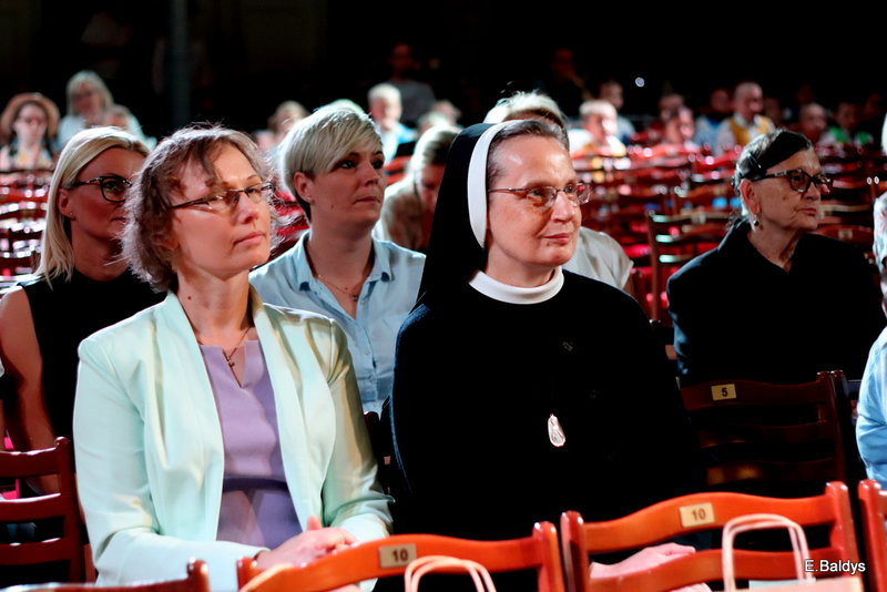 PM 19 nadano imię Leśna Kraina (zdjęcia)