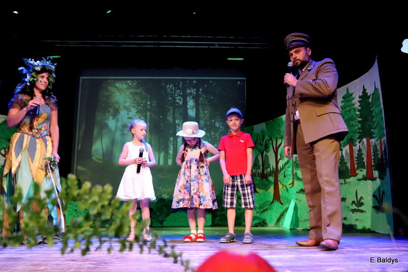 PM 19 nadano imię Leśna Kraina (zdjęcia)