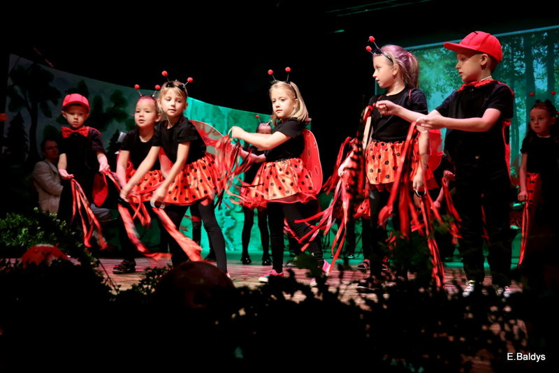 PM 19 nadano imię Leśna Kraina (zdjęcia)