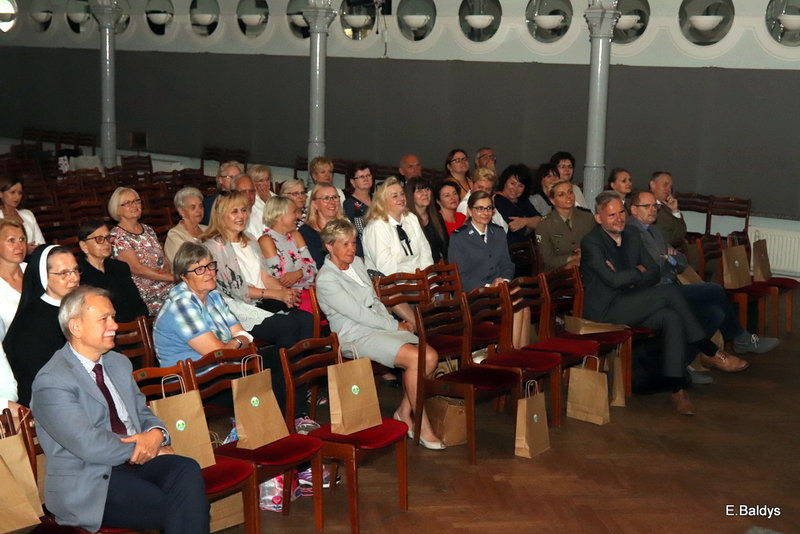 PM 19 nadano imię Leśna Kraina (zdjęcia)