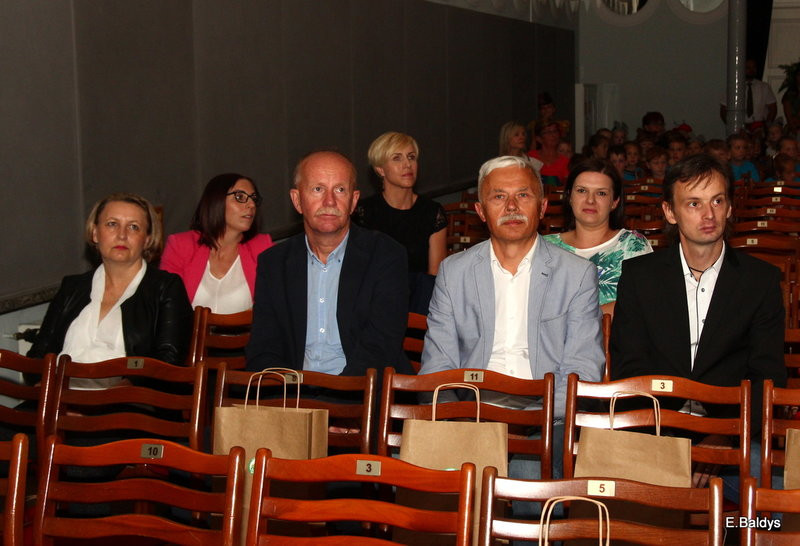 PM 19 nadano imię Leśna Kraina (zdjęcia)