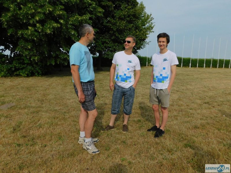 Niebo udekorowane szybowcami (zdjęcia)