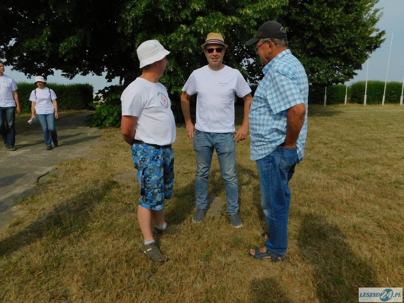 Niebo udekorowane szybowcami (zdjęcia)