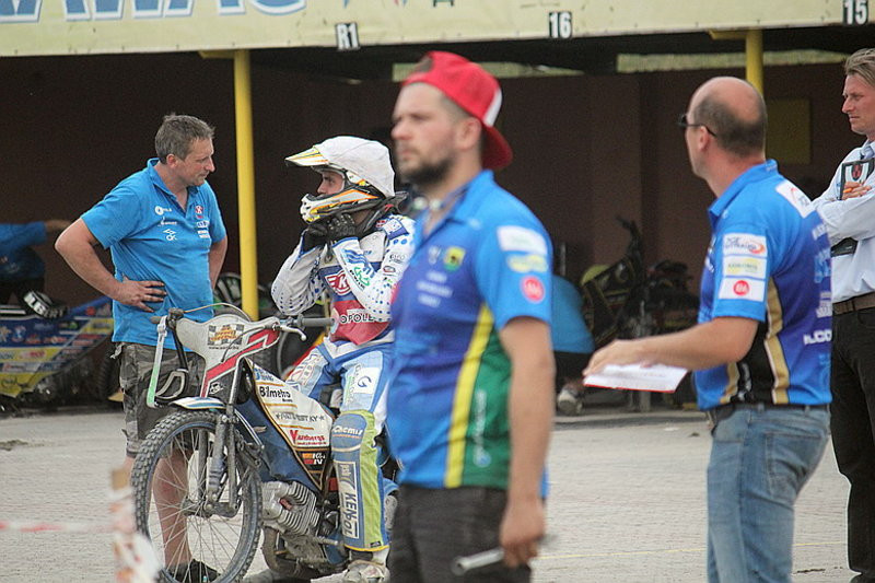 Radość z bonusa (zdjęcia)