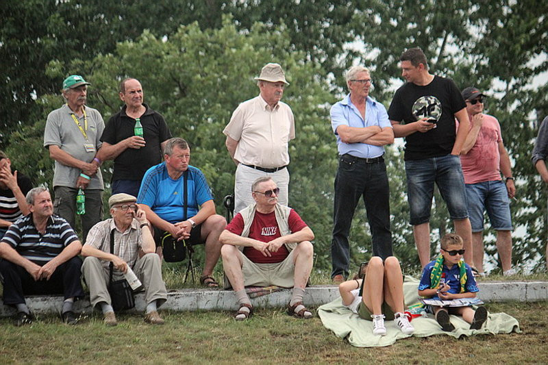 Radość z bonusa (zdjęcia)