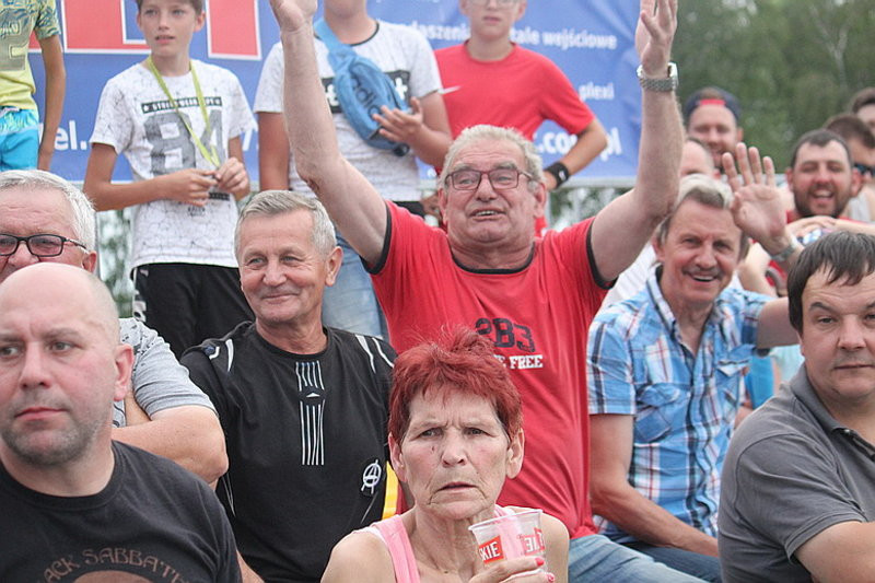 Radość z bonusa (zdjęcia)