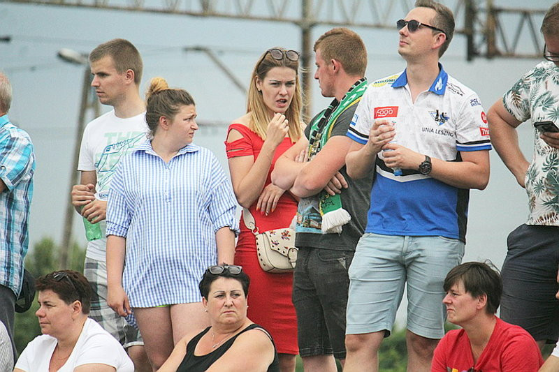 Radość z bonusa (zdjęcia)