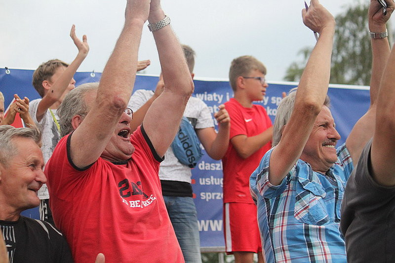 Radość z bonusa (zdjęcia)