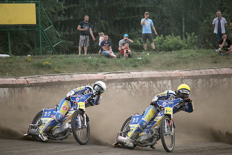 Radość z bonusa (zdjęcia)