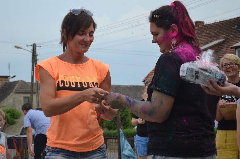 Mierzejewo bawiło się na kolorowo! (zdjęcia)