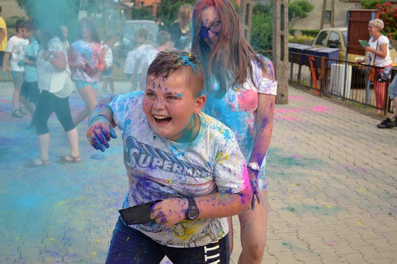 Mierzejewo bawiło się na kolorowo! (zdjęcia)