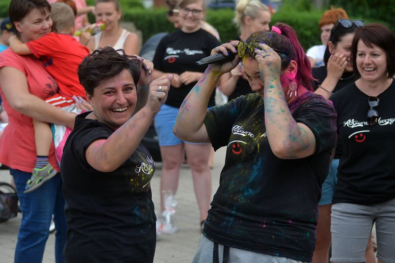 Mierzejewo bawiło się na kolorowo! (zdjęcia)