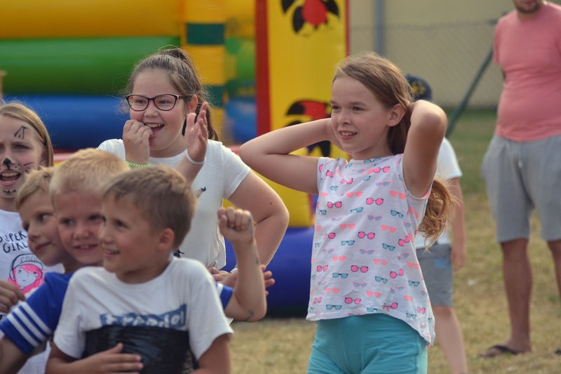 Mierzejewo bawiło się na kolorowo! (zdjęcia)