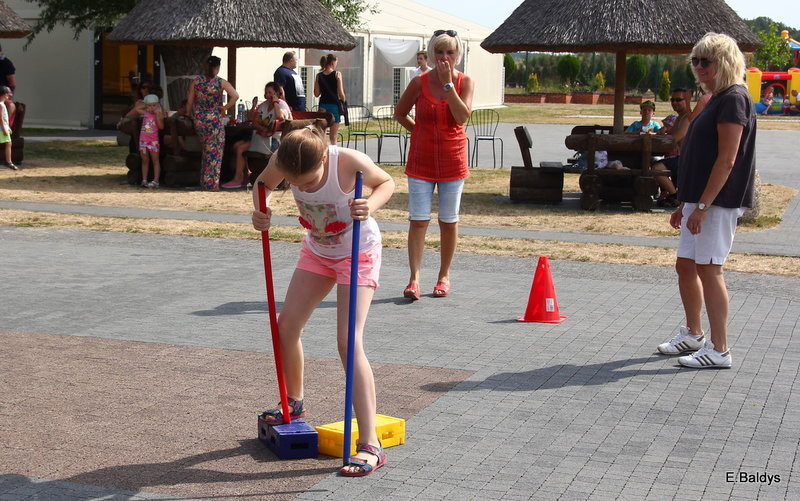 Słoneczny Festyn Rodzinny UM Leszna (zdjęcia)
