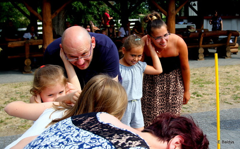 Słoneczny Festyn Rodzinny UM Leszna (zdjęcia)