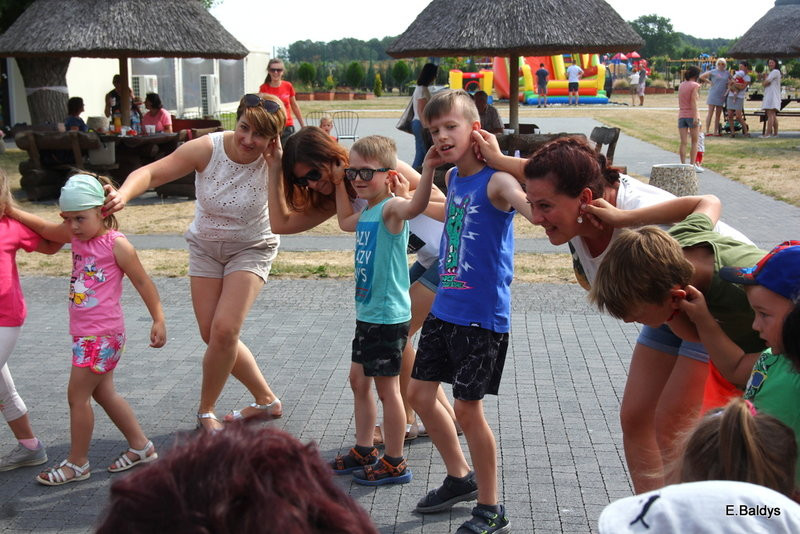 Słoneczny Festyn Rodzinny UM Leszna (zdjęcia)