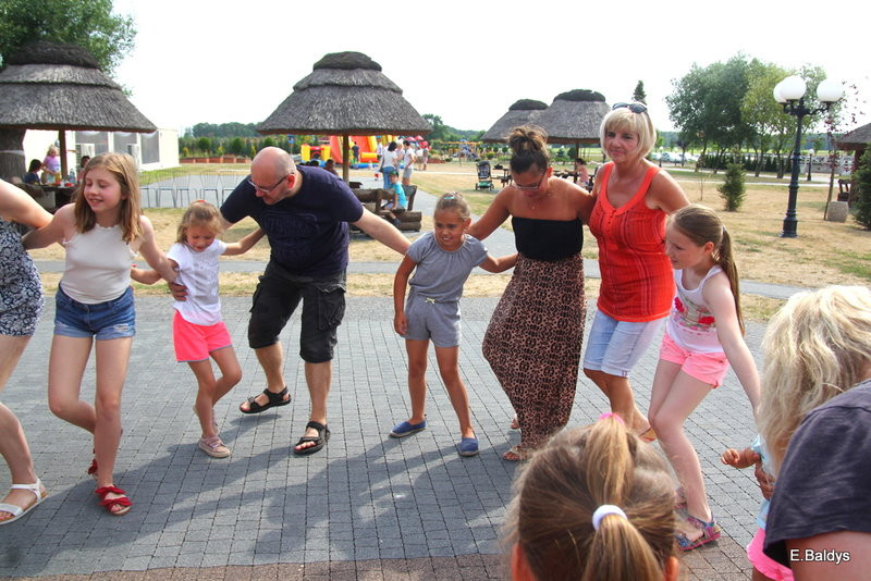 Słoneczny Festyn Rodzinny UM Leszna (zdjęcia)