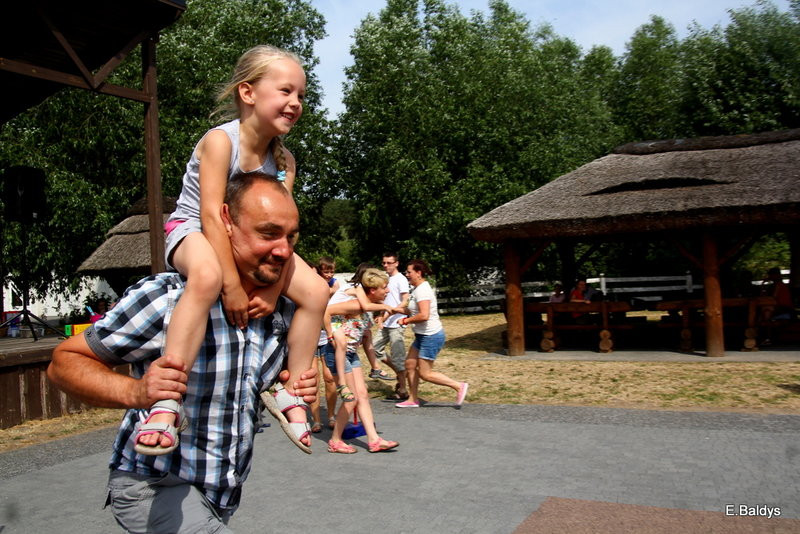 Słoneczny Festyn Rodzinny UM Leszna (zdjęcia)