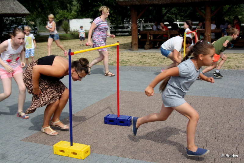 Słoneczny Festyn Rodzinny UM Leszna (zdjęcia)