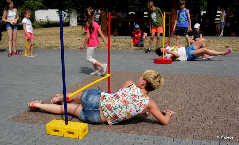 Słoneczny Festyn Rodzinny UM Leszna (zdjęcia)