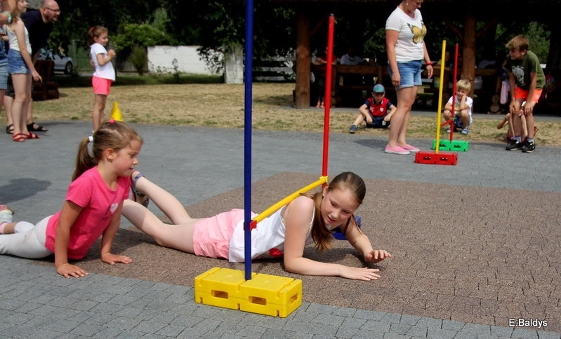 Słoneczny Festyn Rodzinny UM Leszna (zdjęcia)