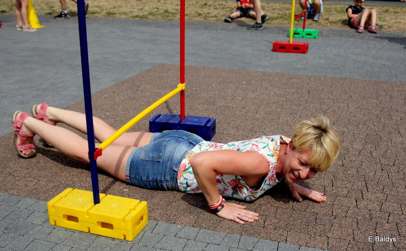 Słoneczny Festyn Rodzinny UM Leszna (zdjęcia)