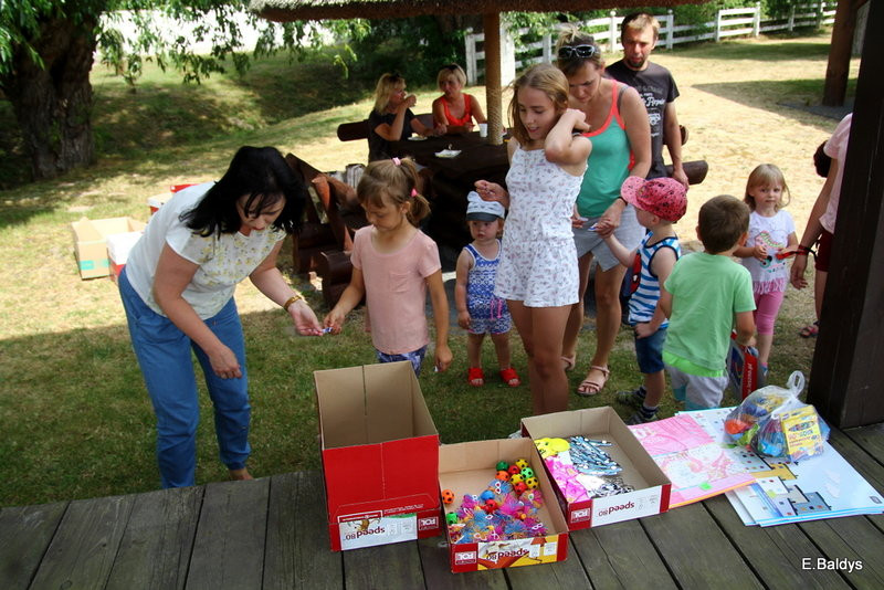 Słoneczny Festyn Rodzinny UM Leszna (zdjęcia)