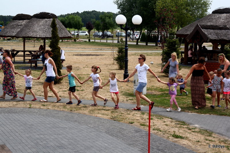 Słoneczny Festyn Rodzinny UM Leszna (zdjęcia)