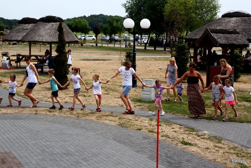 Słoneczny Festyn Rodzinny UM Leszna (zdjęcia)