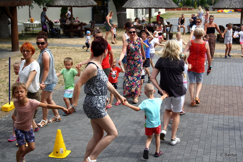 Słoneczny Festyn Rodzinny UM Leszna (zdjęcia)