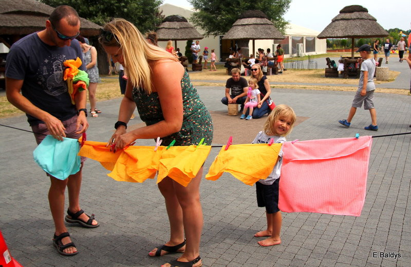 Słoneczny Festyn Rodzinny UM Leszna (zdjęcia)