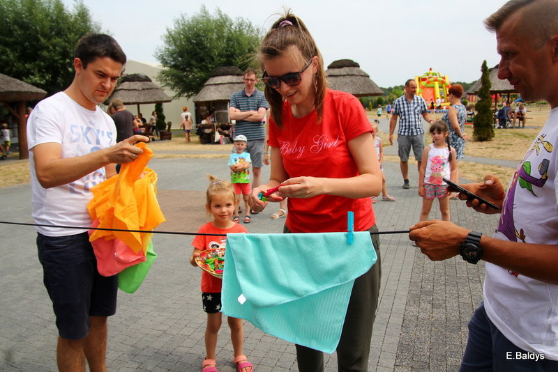 Słoneczny Festyn Rodzinny UM Leszna (zdjęcia)