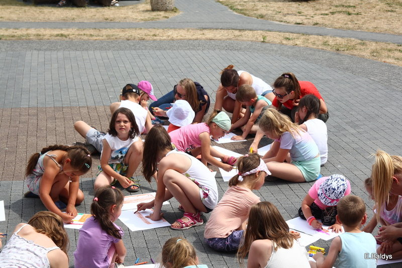 Słoneczny Festyn Rodzinny UM Leszna (zdjęcia)