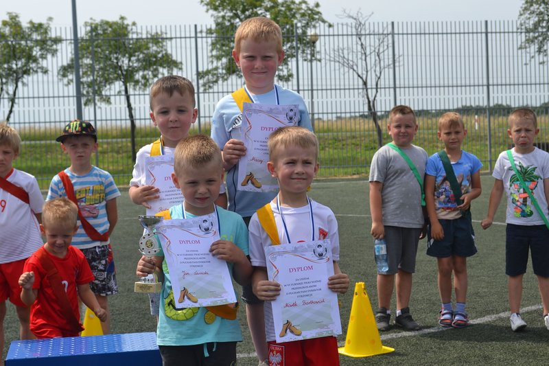 Turniej piłkarski przedszkolaków w Garzynie (zdjęcia)