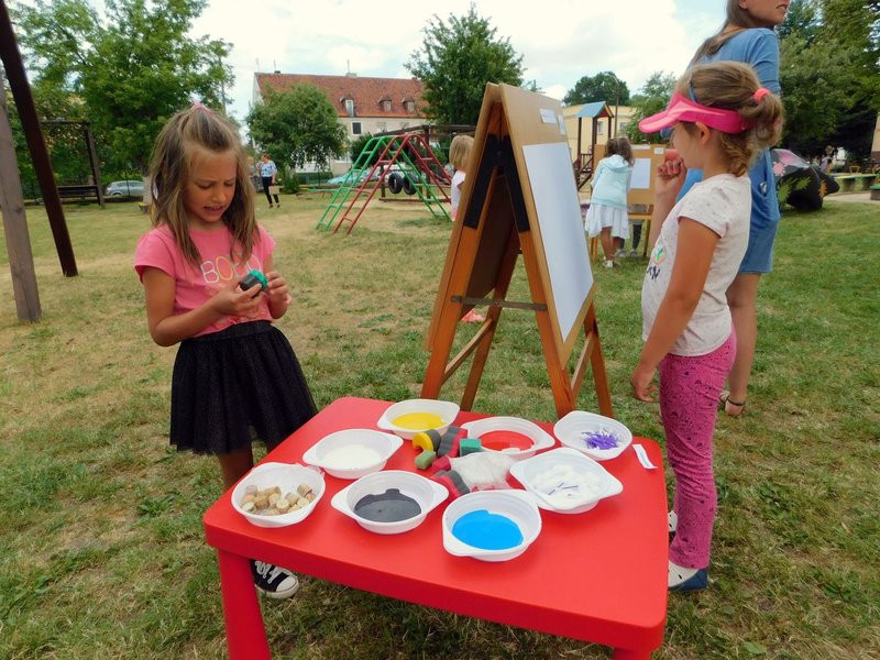 Przedszkolny Festiwal Sztuki (zdjęcia)