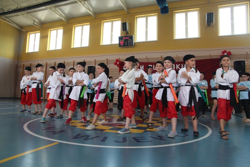 Mieszkańcy pomogli 7-latkowi (kilka zdjęć)