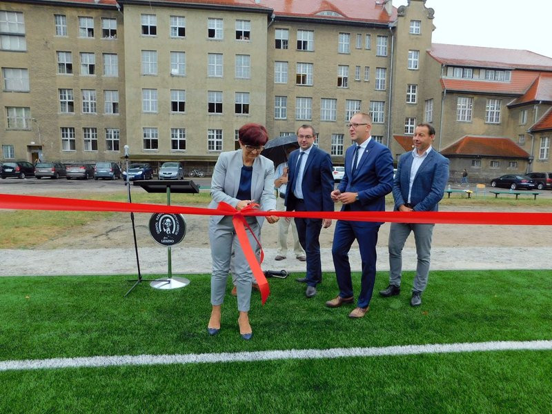 Boisko oficjalnie otwarte (zdjęcia)