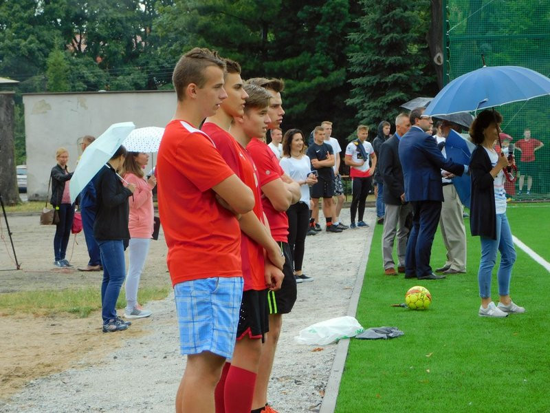 Boisko oficjalnie otwarte (zdjęcia)