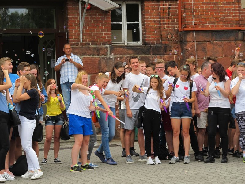 Polacy walczą na mundialu, a I LO ma nowe boiska (zdjęcia)